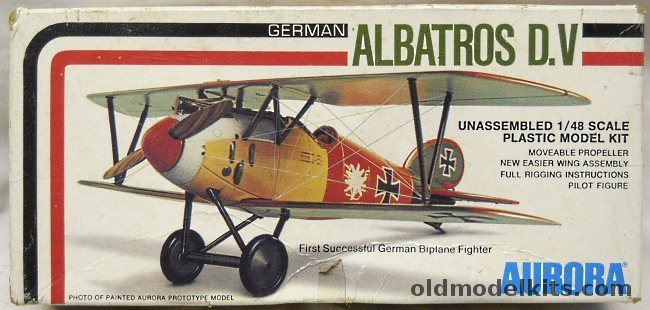 Aurora 1/48 Albatros D-V Bagged - Pilot-Lt. Paul Baumer (44 victories) or Jasta 5 'Green Tail' (pilot unknown) - (DV), 752 plastic model kit